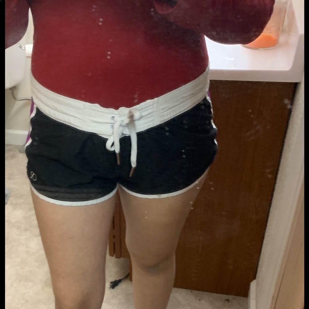 Swimming shorts